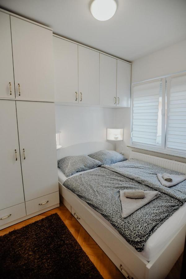 Apartman M5 Джяково Экстерьер фото
